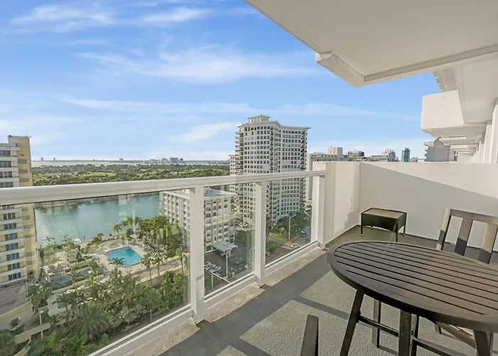 Pavilion Residences On The Beach